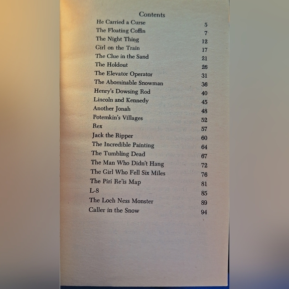 Strange But True : 22 Amazing Stories by Donald J. Sobol - rare paperback book - Picture 4 of 5